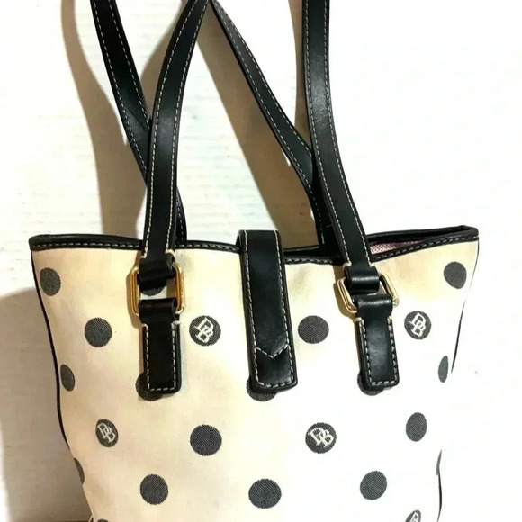 Dooney bourke DB signature print canvas shoulder handbag - Picture 2 of 11
